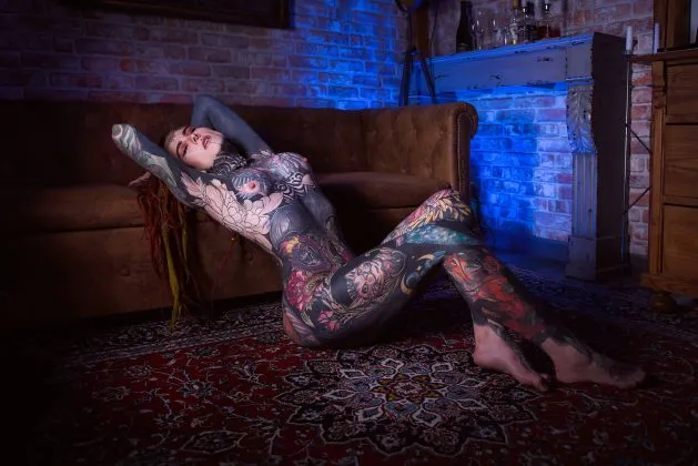 Lu nuda